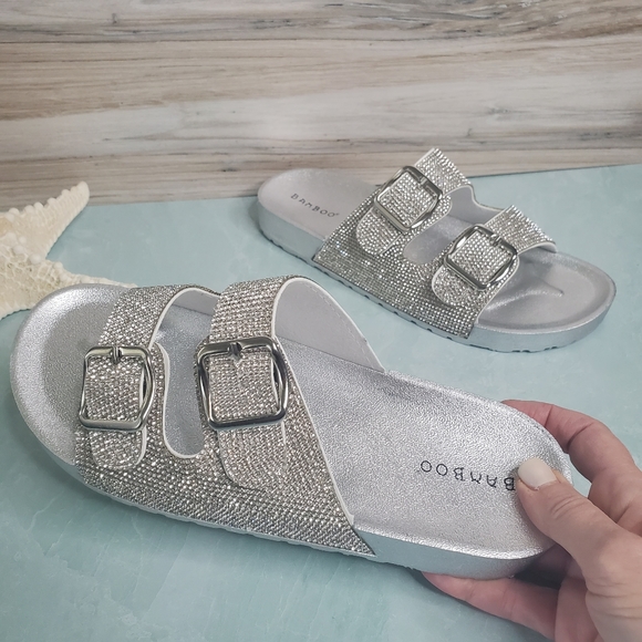 NEW! Silver Sparkle Buckle Slides - Picture 5 of 7